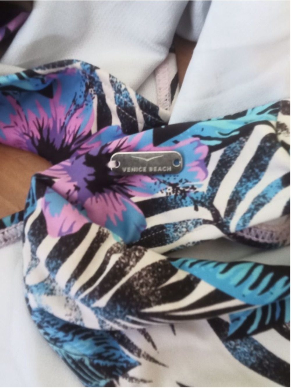 Venice Beach Bikini Bottoms Beige Blue Floral Size 12 - Picture 4 of 4